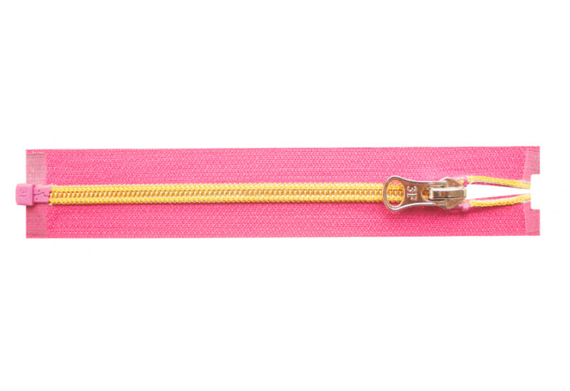 #7 Nylon zipper with gold teeth.open end.auto lock slider 